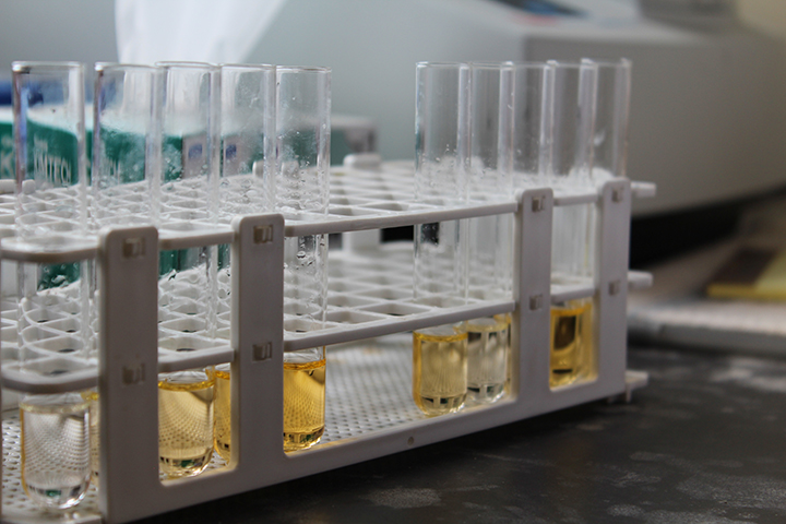 Test tubes for wet chemistry analysis